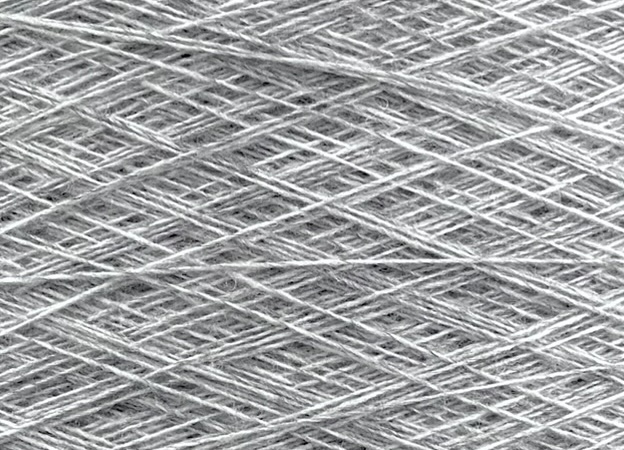 New Mill Supersoft Nm 1/15 – 100 % Merinowolle col. Hellgrau Mélange